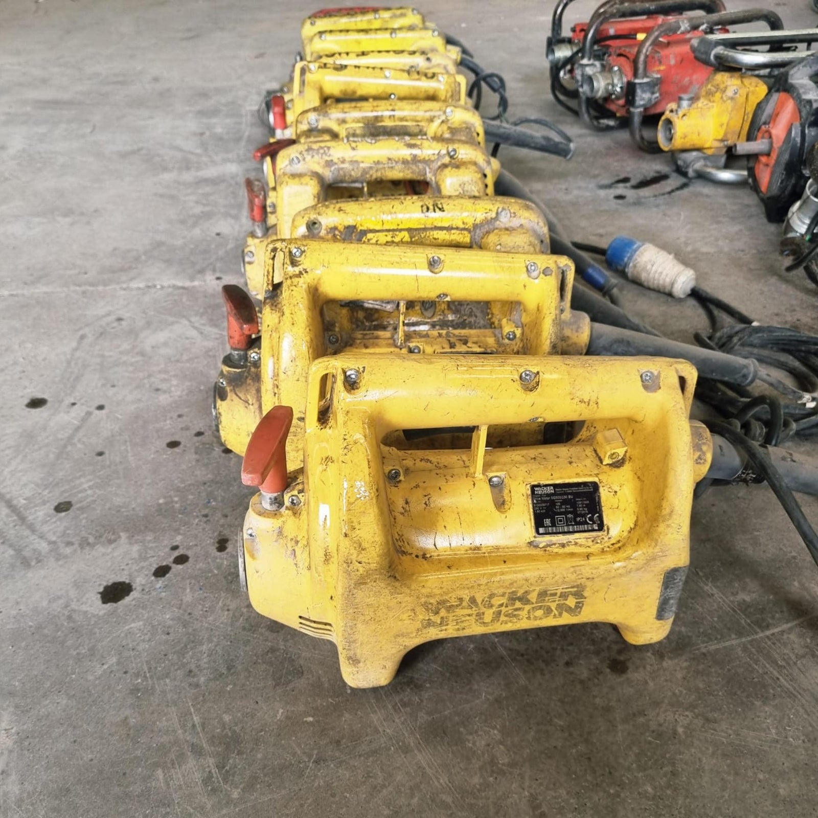 Lote 20 Vibradores Hormigon Wacker M3000 M2500 Enar y Wyco