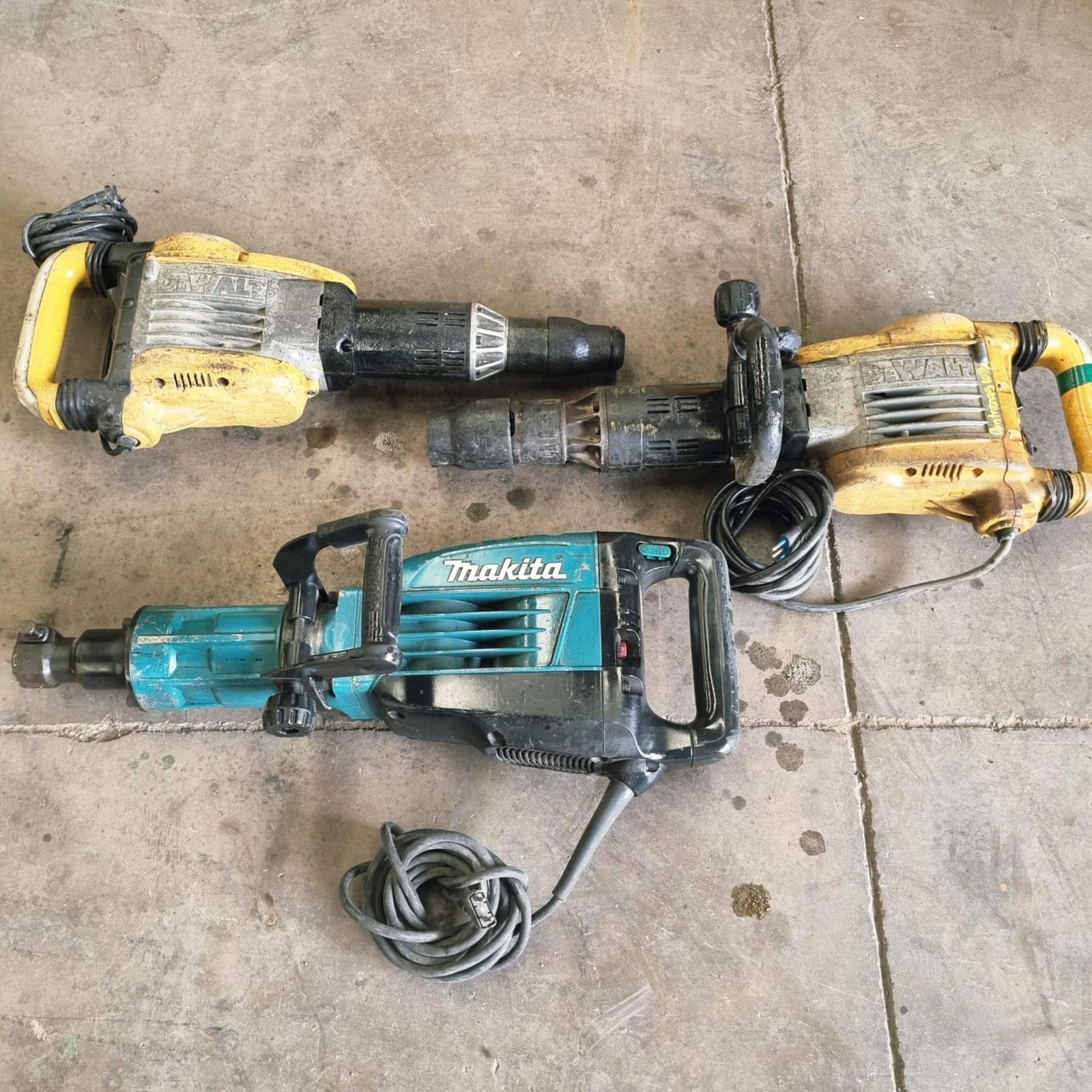 Lote 3 Martillo Cincelador Demoledores Dewalt y Makita
