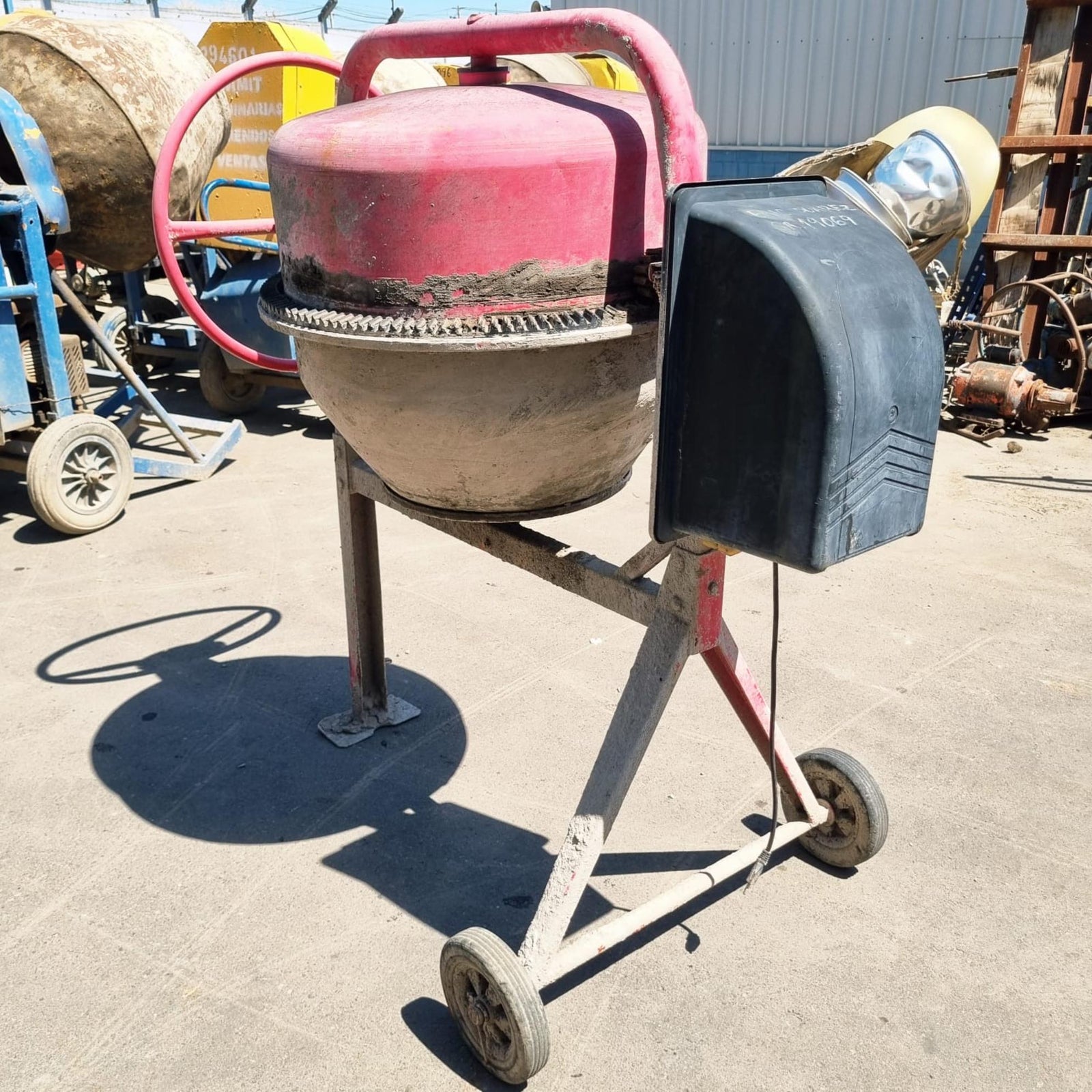 Betonera 120 Litros Volteo Lateral Electrica Nro.09