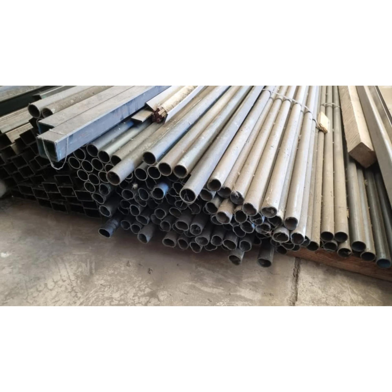 Fierro Angulo Laminado 40x3.0 (1 pulgadas 1/2 - lateral