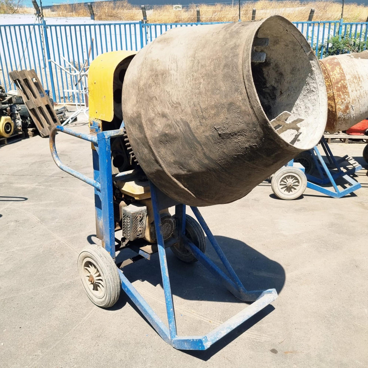 Betonera 150 Litros Volteo Directo Bencinera Ey20 5.0hp Nro.12