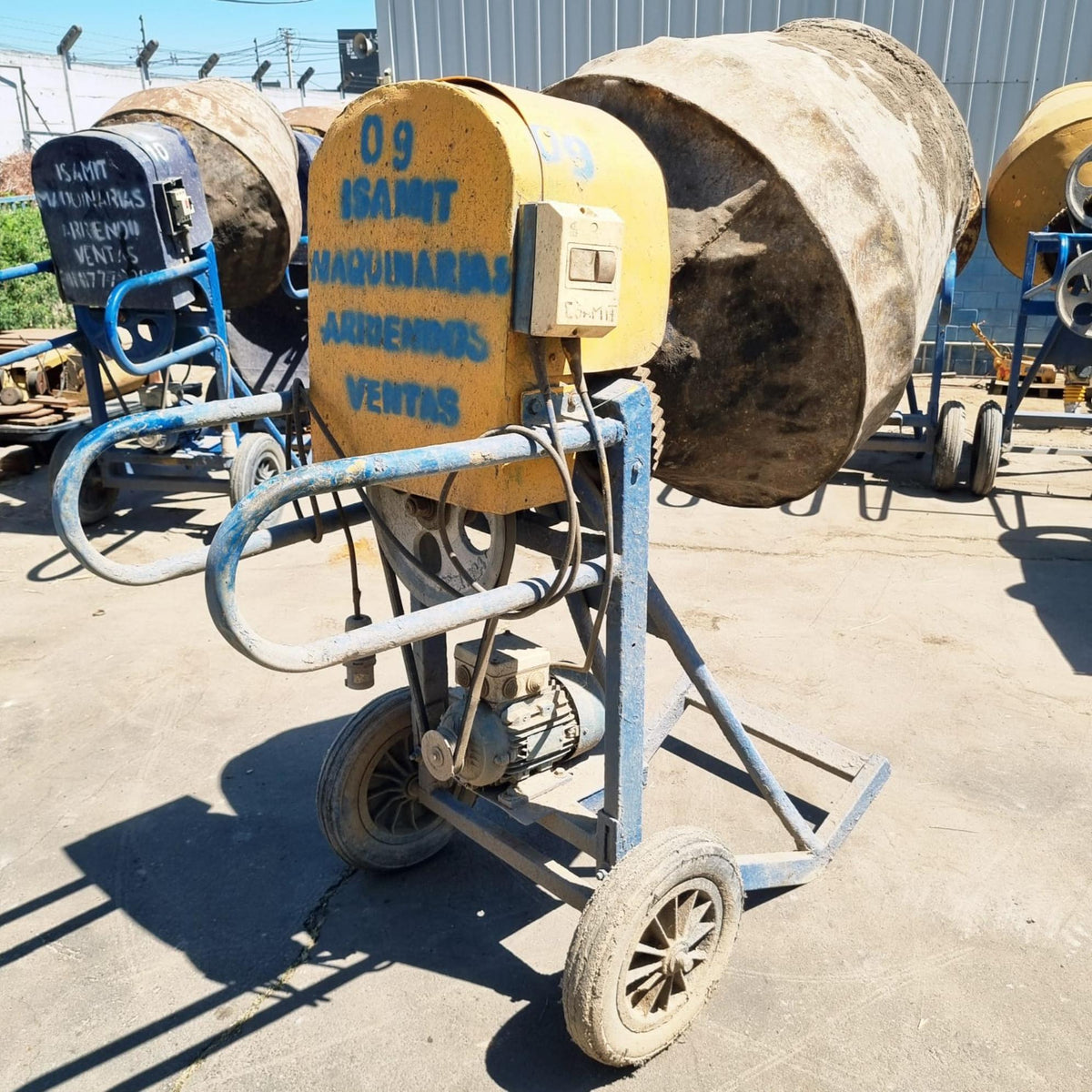 Betonera 150 Litros Volteo Directo Electrica 1.5HP Nro.15