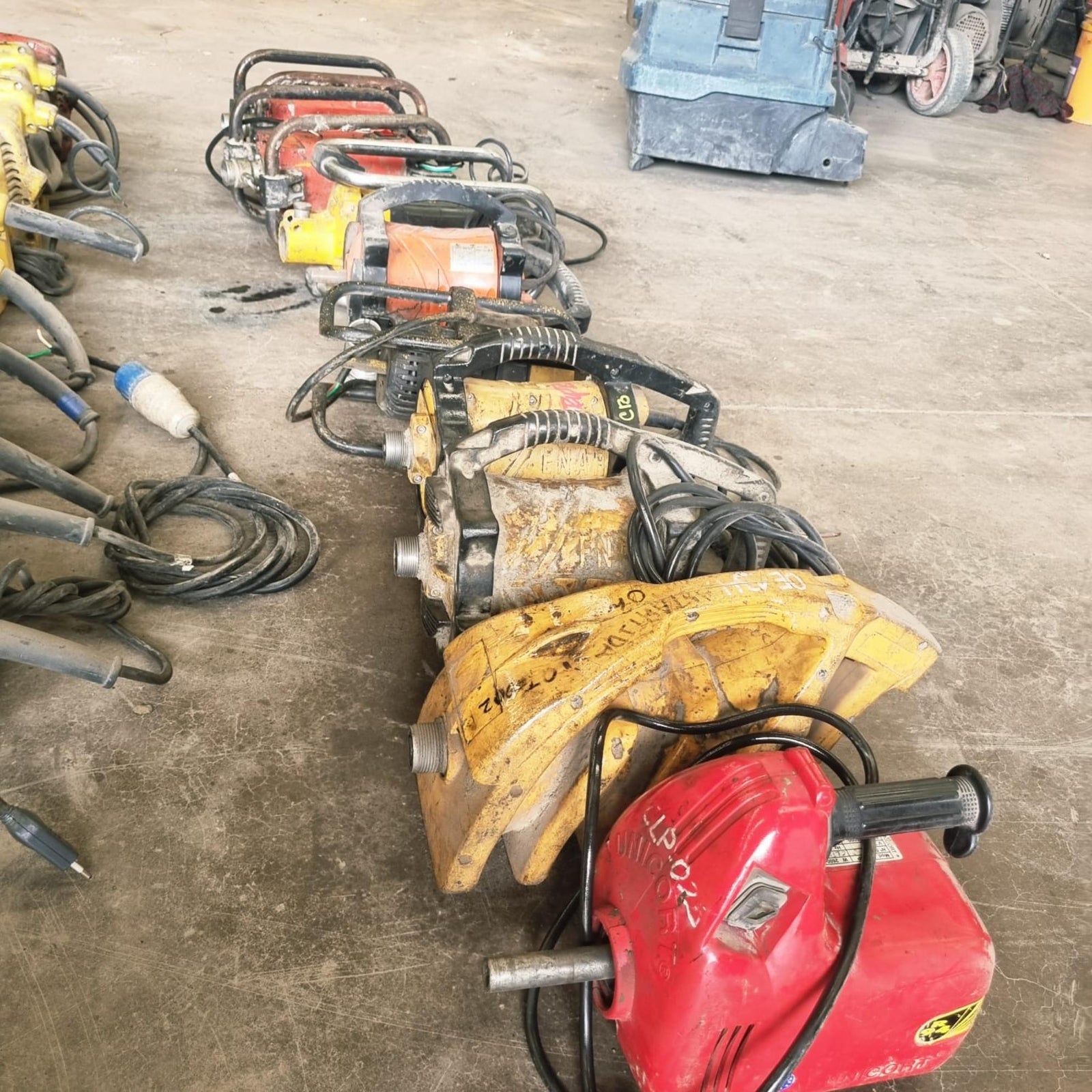 Lote 20 Vibradores Hormigon Wacker M3000 M2500 Enar y Wyco