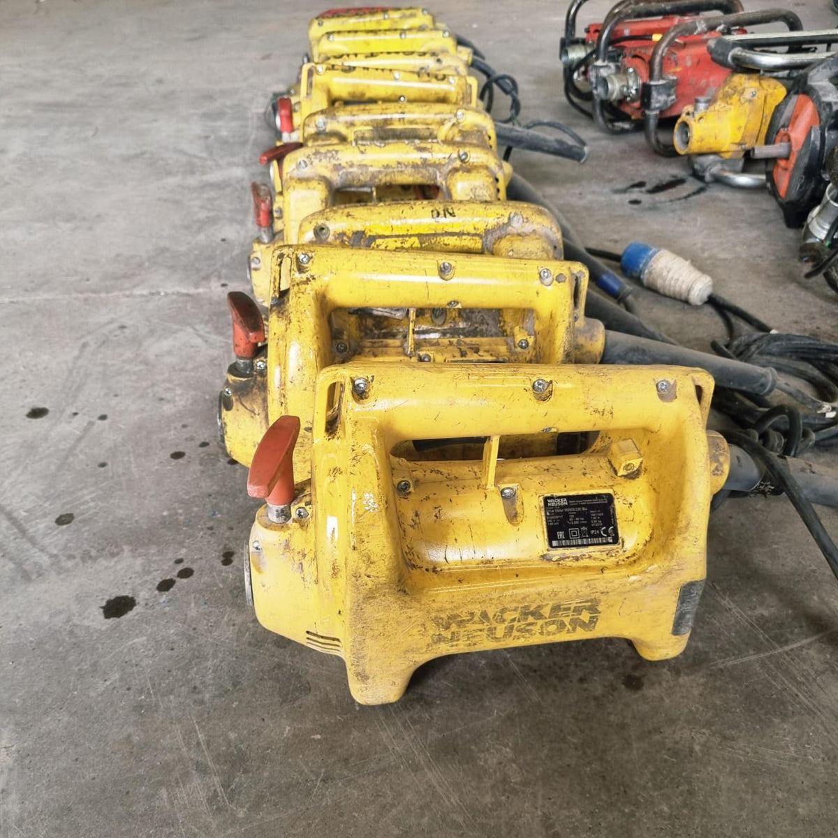 Lote 20 Vibradores Hormigon Wacker M3000 M2500 Enar y Wyco