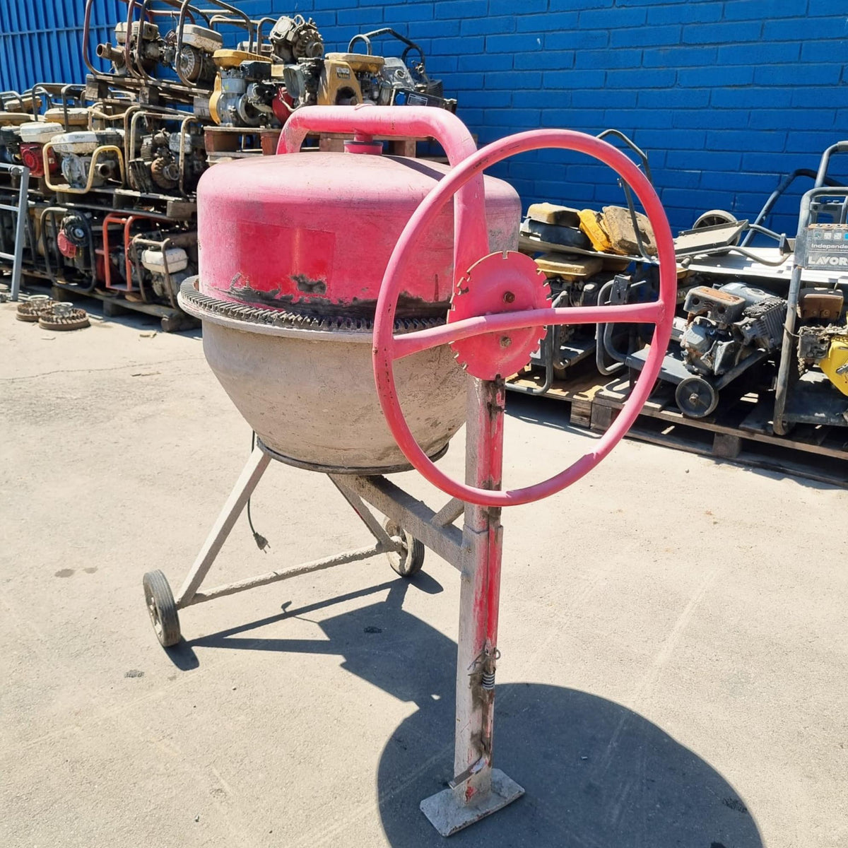 Betonera 120 Litros Volteo Lateral Electrica Nro.09