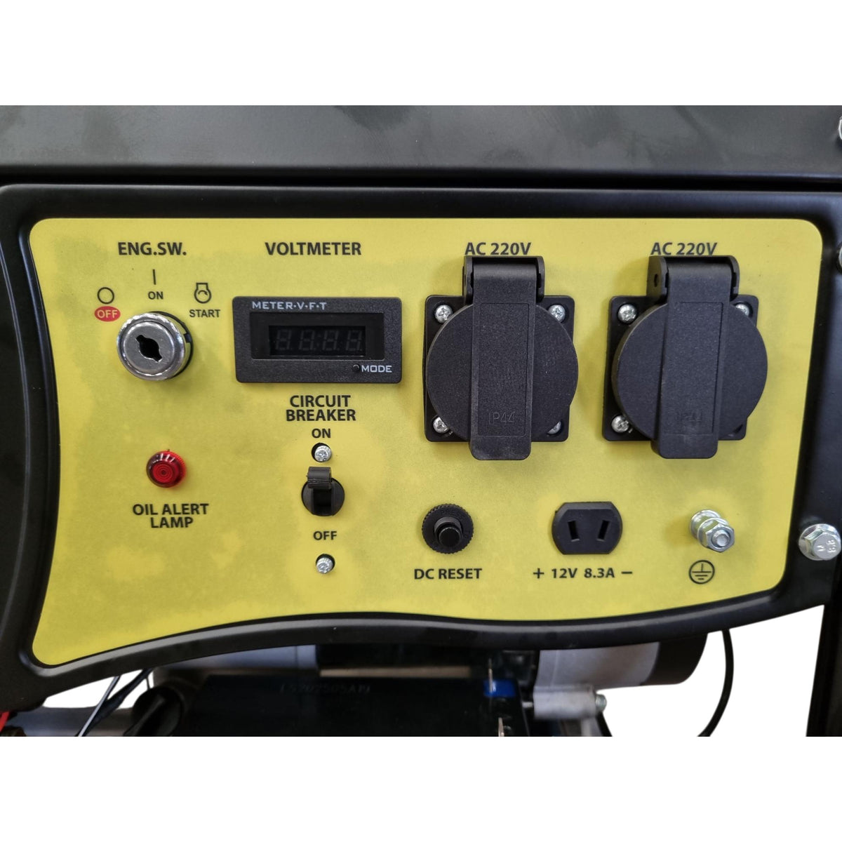 Generador Bencinero 2800W Camell NL2800 Motor 7.5HP Partida Eléctrica