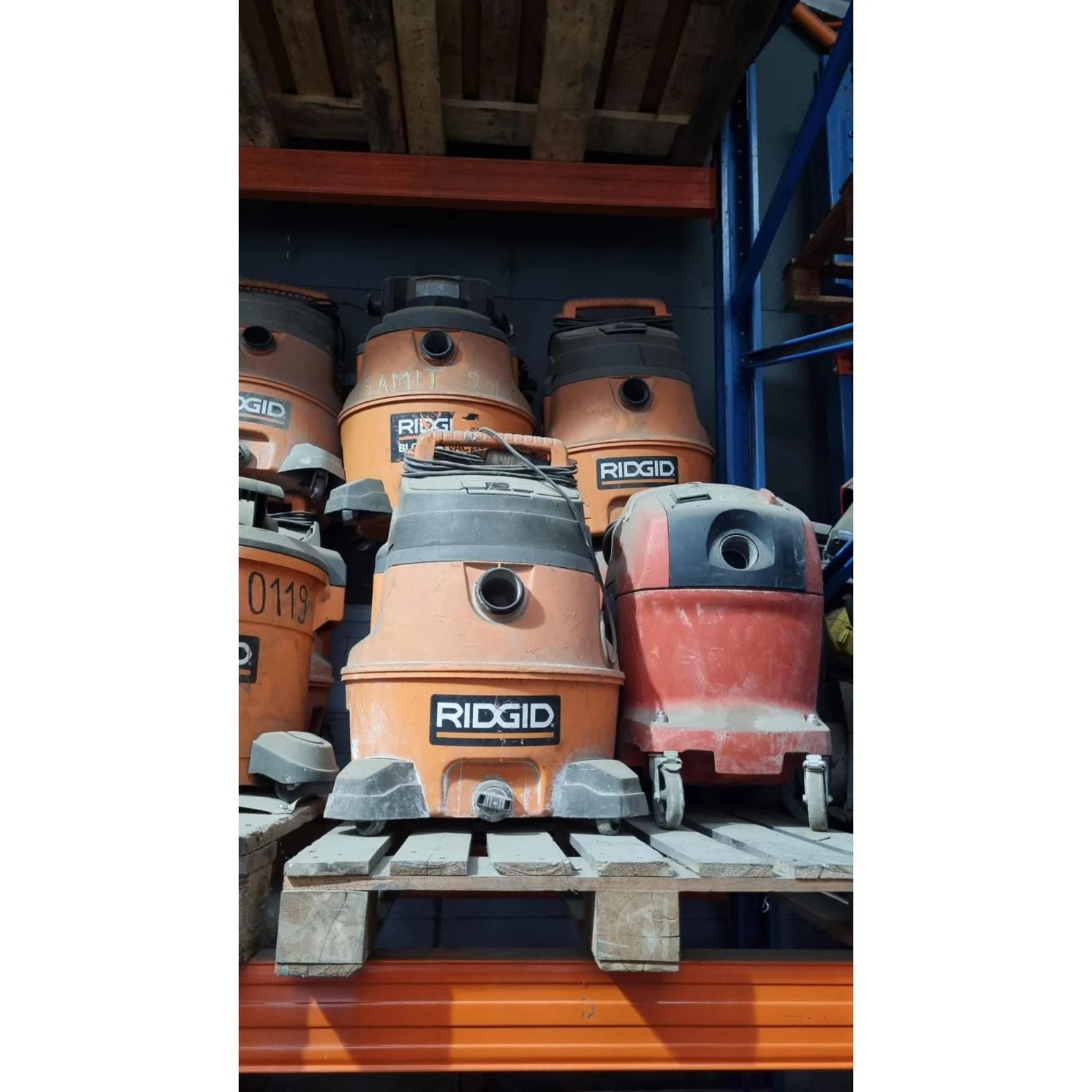 Lote de 22 Aspiradora Ridgid Wd0655 y Camell 60 Litros